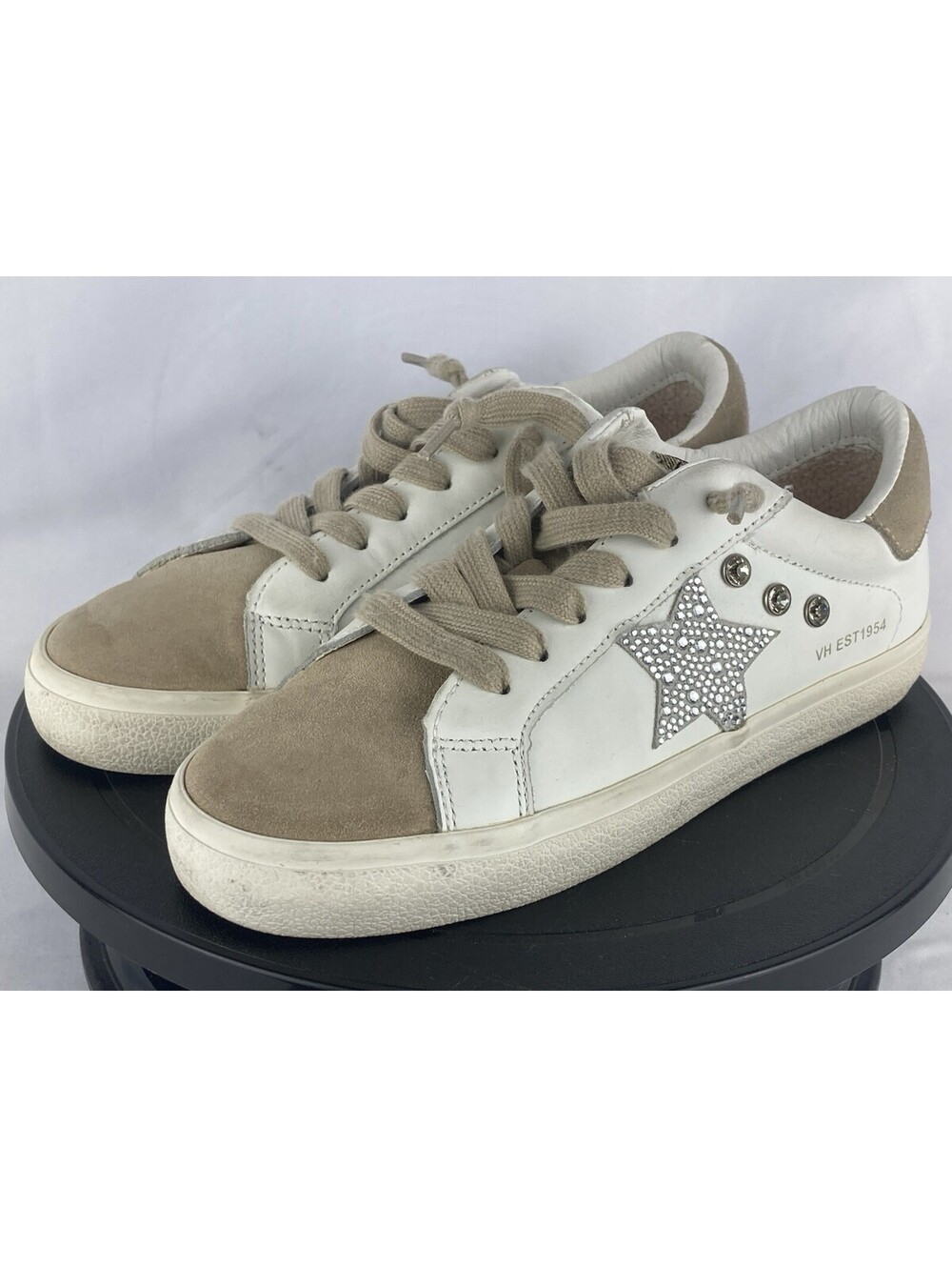 Women’s Size 5.5 Vintage Havana Excel White Taupe Suede Rhinestone Star Sneakers